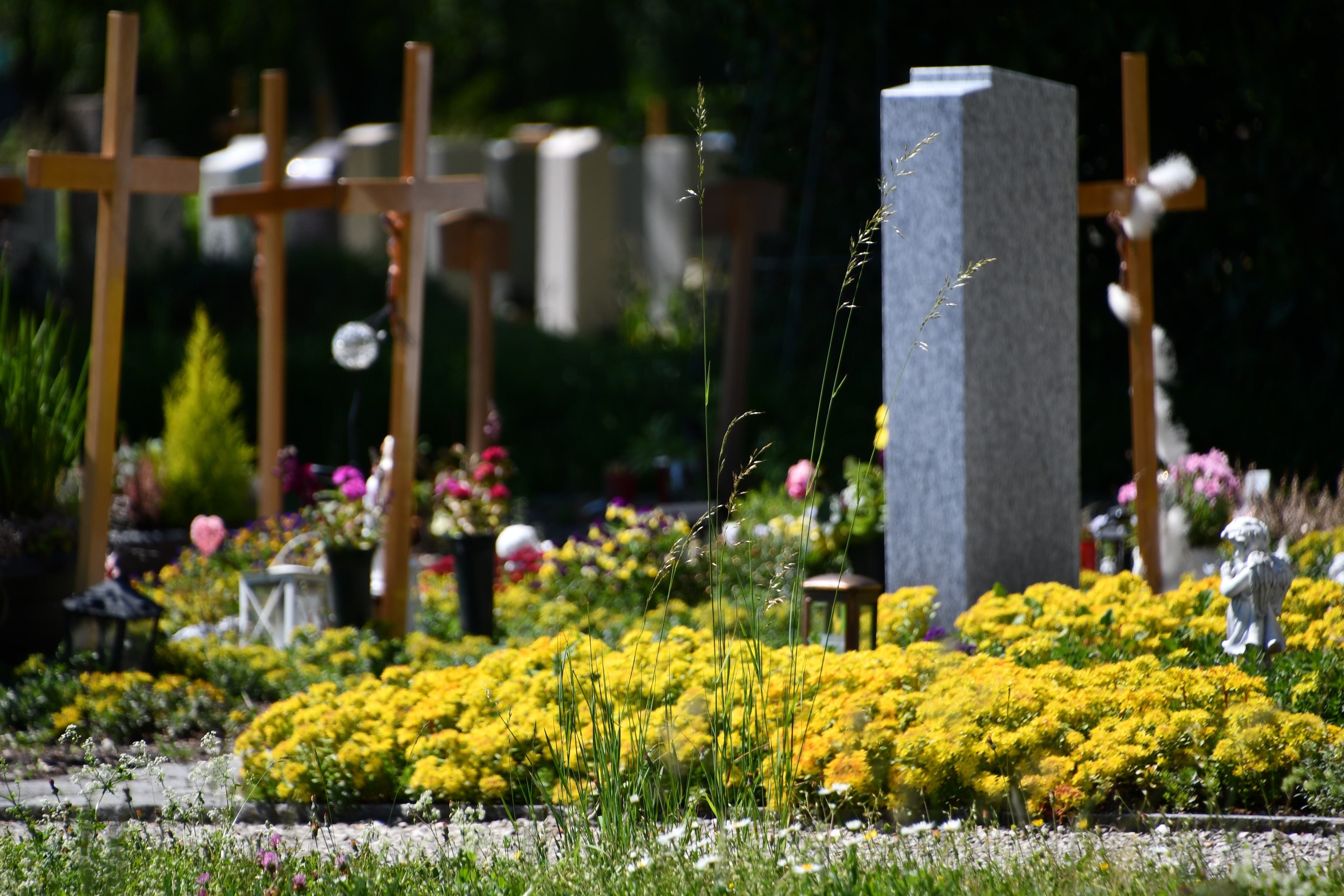 solothurn-cemetery-02.06-3